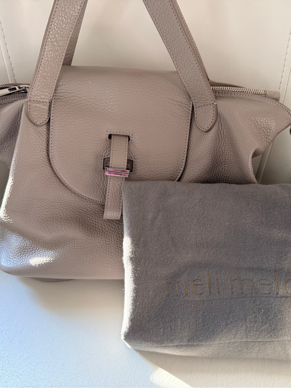 Meli Melo Medium Thelma Halo Bag in Taupe